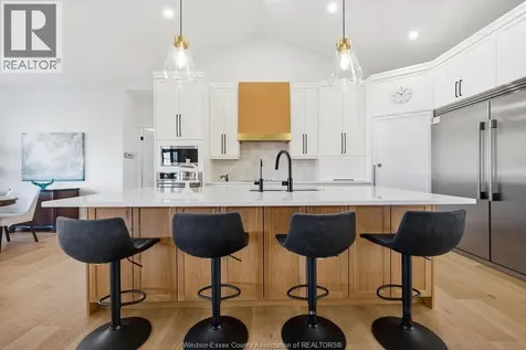 43 Belleview Drive Cottam ON N0R 1B0