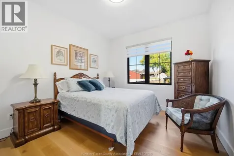 43 Belleview Drive Cottam ON N0R 1B0