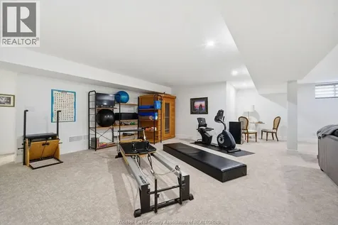 43 Belleview Drive Cottam ON N0R 1B0