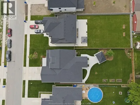 43 Belleview Drive Cottam ON N0R 1B0