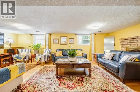10572 Palms Windsor ON N8R 2E8