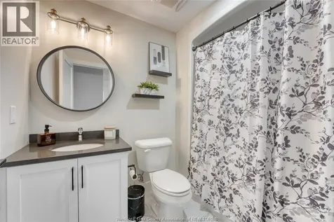 4578 Huron Church Line Road Lasalle ON N9H 0M2
