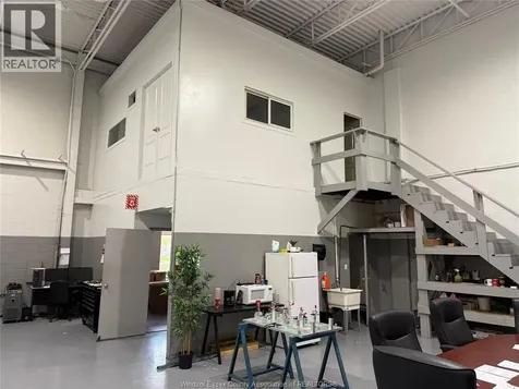 4325 County Road 42 Tecumseh ON N9A 6J3