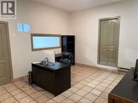 4325 County Road 42 Tecumseh ON N9A 6J3