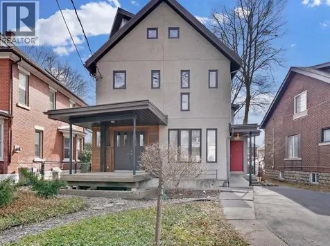 3131 Donnelly Street Windsor ON N9C 1M3