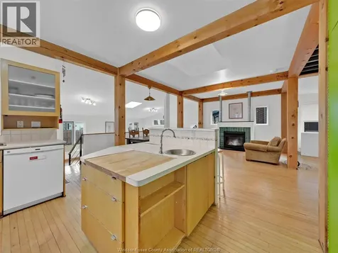 3131 Donnelly Street Windsor ON N9C 1M3