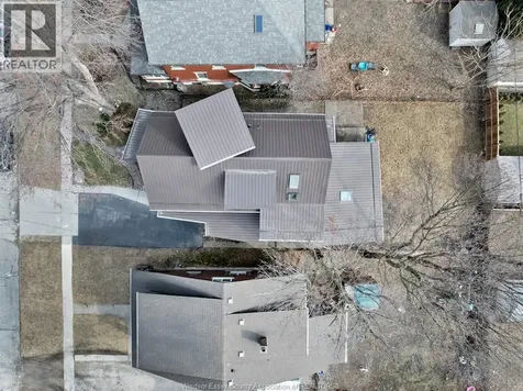 3131 Donnelly Street Windsor ON N9C 1M3