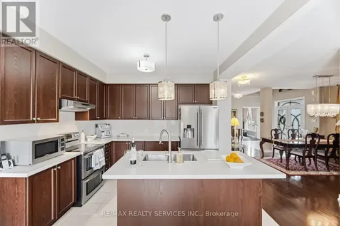 93 Learmont Avenue Caledon ON L7C 3R4