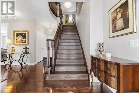 93 Learmont Avenue Caledon ON L7C 3R4