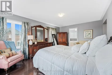 93 Learmont Avenue Caledon ON L7C 3R4