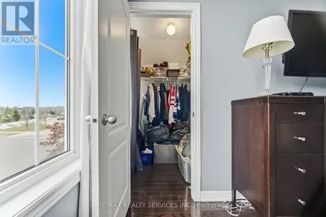 93 Learmont Avenue Caledon ON L7C 3R4