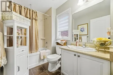 93 Learmont Avenue Caledon ON L7C 3R4