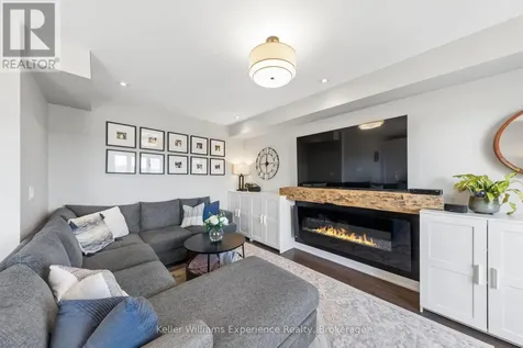 8 Hewson Street Penetanguishene ON L9M 0V8