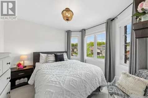 8 Hewson Street Penetanguishene ON L9M 0V8