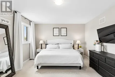 8 Hewson Street Penetanguishene ON L9M 0V8