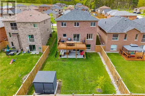 8 Hewson Street Penetanguishene ON L9M 0V8