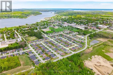 8 Hewson Street Penetanguishene ON L9M 0V8