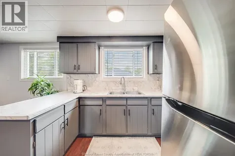1804 Hall Avenue Windsor ON N8W 2L4