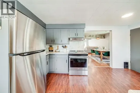 1804 Hall Avenue Windsor ON N8W 2L4