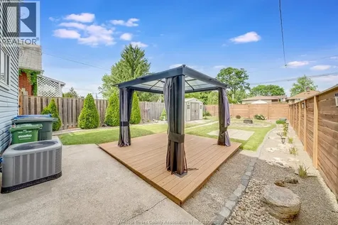 1804 Hall Avenue Windsor ON N8W 2L4