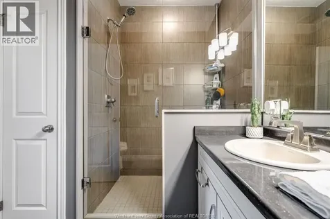 6107 Tiburon Crescent Windsor ON N9J 3Y7