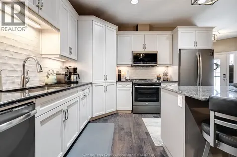 6107 Tiburon Crescent Windsor ON N9J 3Y7