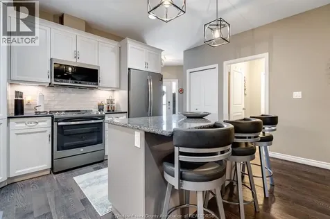 6107 Tiburon Crescent Windsor ON N9J 3Y7