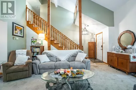 14 Oneida Crescent Tiny ON L9M 0B2