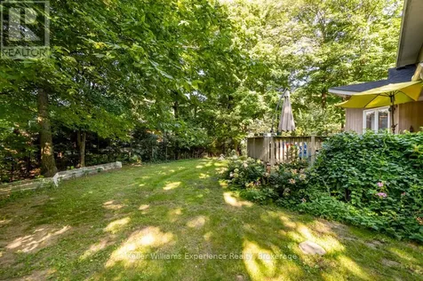 14 Oneida Crescent Tiny ON L9M 0B2