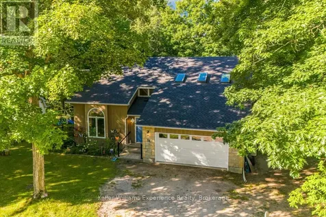 14 Oneida Crescent Tiny ON L9M 0B2