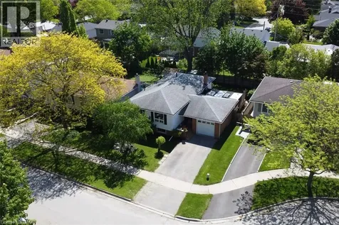 740 Hyde Road Burlington ON L7S 1S7