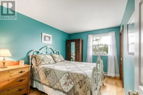 82A Pennie Avenue Tehkummah ON P0P 2C0