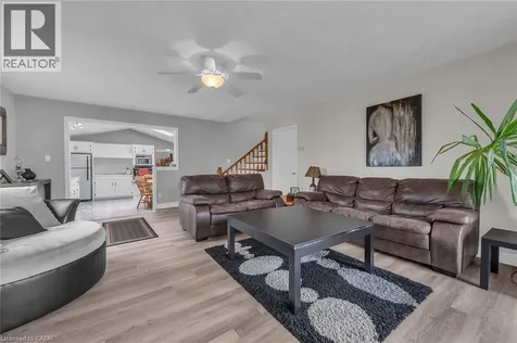270 Erie Boulevard Long Point ON N0E 1M0