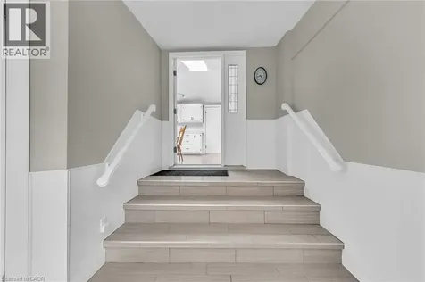 270 Erie Boulevard Long Point ON N0E 1M0