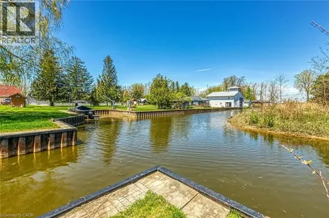 270 Erie Boulevard Long Point ON N0E 1M0