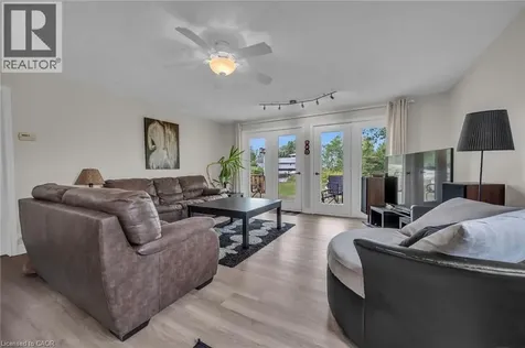 270 Erie Boulevard Long Point ON N0E 1M0
