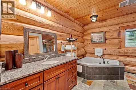 11 Nevis Ridge Drive Oro-medonte ON L0L 1T0