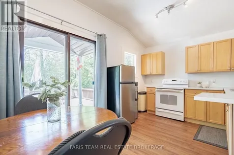 216 Oxbow Park Drive Wasaga Beach ON L9Z 2V7