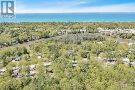 216 Oxbow Park Drive Wasaga Beach ON L9Z 2V7
