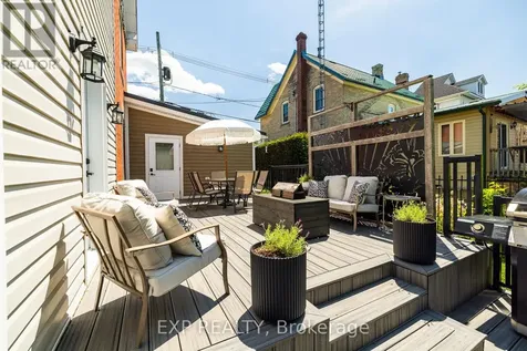 85 South Street Lanark Highlands ON K0G 1K0