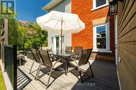 85 South Street Lanark Highlands ON K0G 1K0