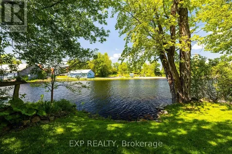 85 South Street Lanark Highlands ON K0G 1K0