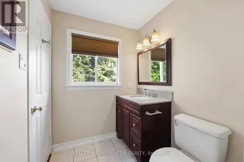 121 Thornbury Crescent Ottawa ON K2G 6J1