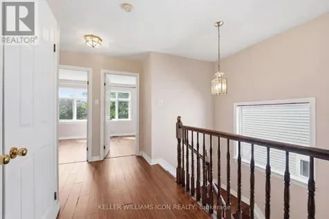 121 Thornbury Crescent Ottawa ON K2G 6J1