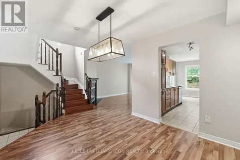 121 Thornbury Crescent Ottawa ON K2G 6J1