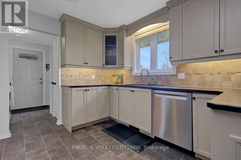 2963 Roger Stevens Drive East Ottawa ON K0A 2T0