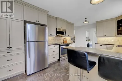 2963 Roger Stevens Drive East Ottawa ON K0A 2T0