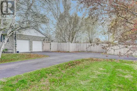 2963 Roger Stevens Drive East Ottawa ON K0A 2T0