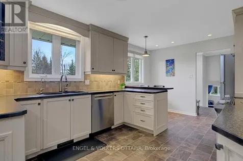 2963 Roger Stevens Drive East Ottawa ON K0A 2T0