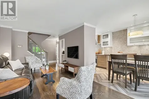 37 Gentle Gate Crescent Ottawa ON K1T 1Z9